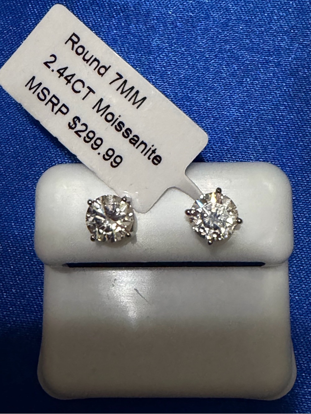 Round 2.44 CTW Moissanite Stud Earrings in 925